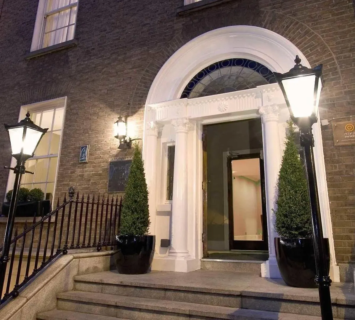 PREMIER SUITES PLUS Dublin, Leeson Street Apartment